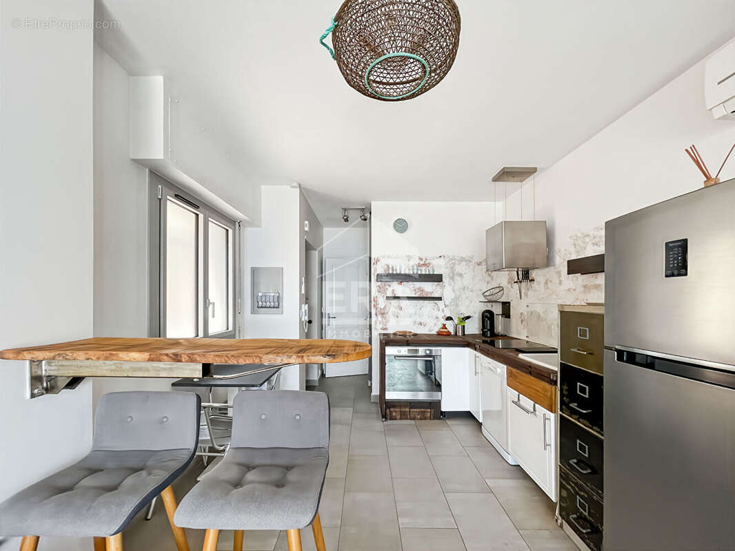 Appartement à CARRY-LE-ROUET