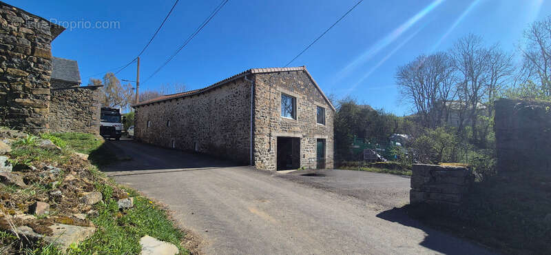 Maison à vendre 2 pièces RAGEADE (15) - photo 2