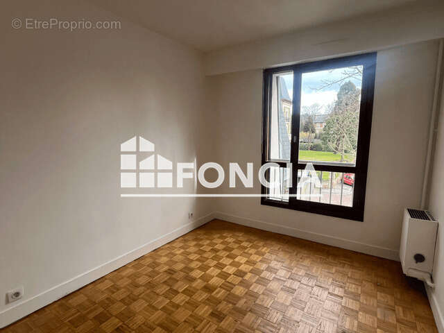Appartement à VERSAILLES