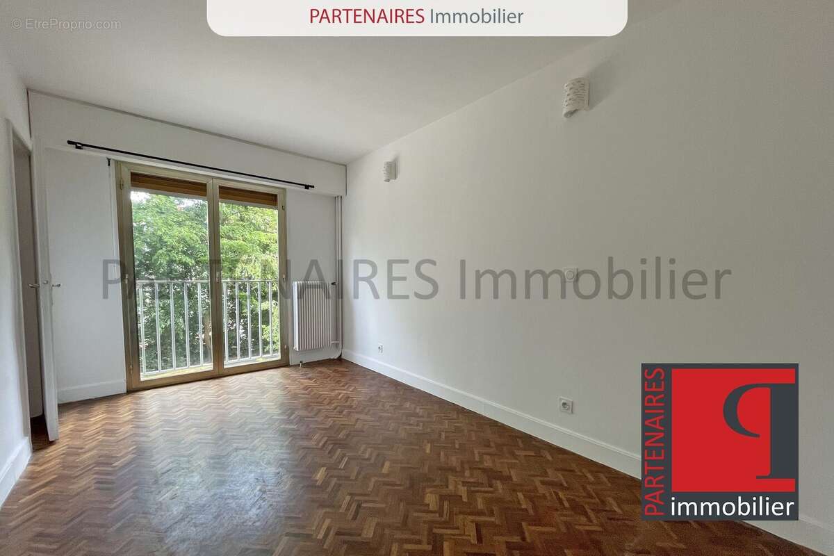 Appartement à VERSAILLES