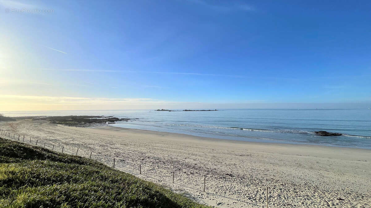 Terrain à PONT-L&#039;ABBE