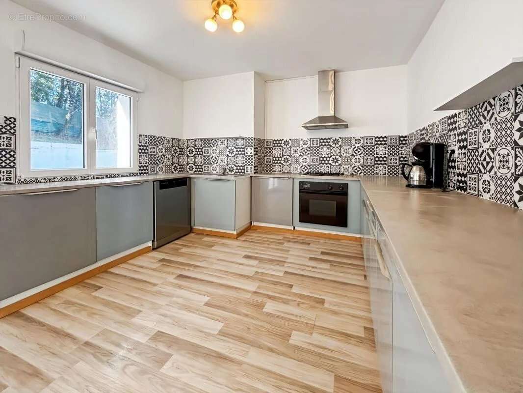 Maison à COULOUNIEIX-CHAMIERS