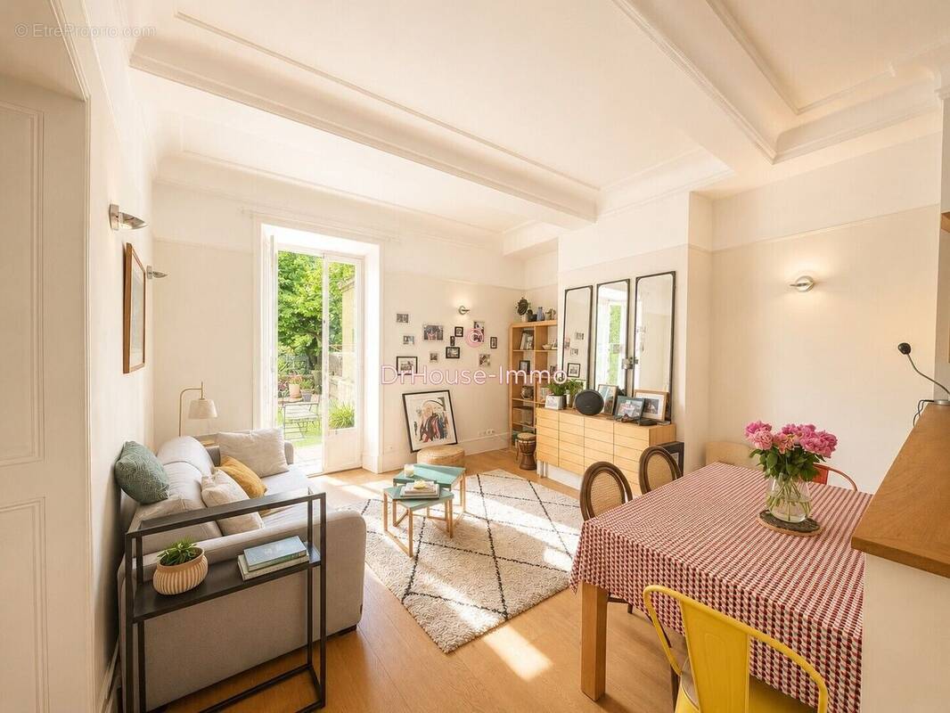 Appartement à VENCE