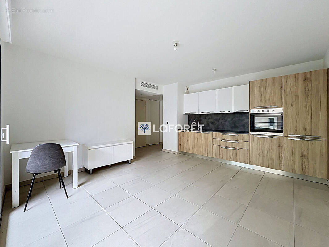 Appartement à BEAUSOLEIL