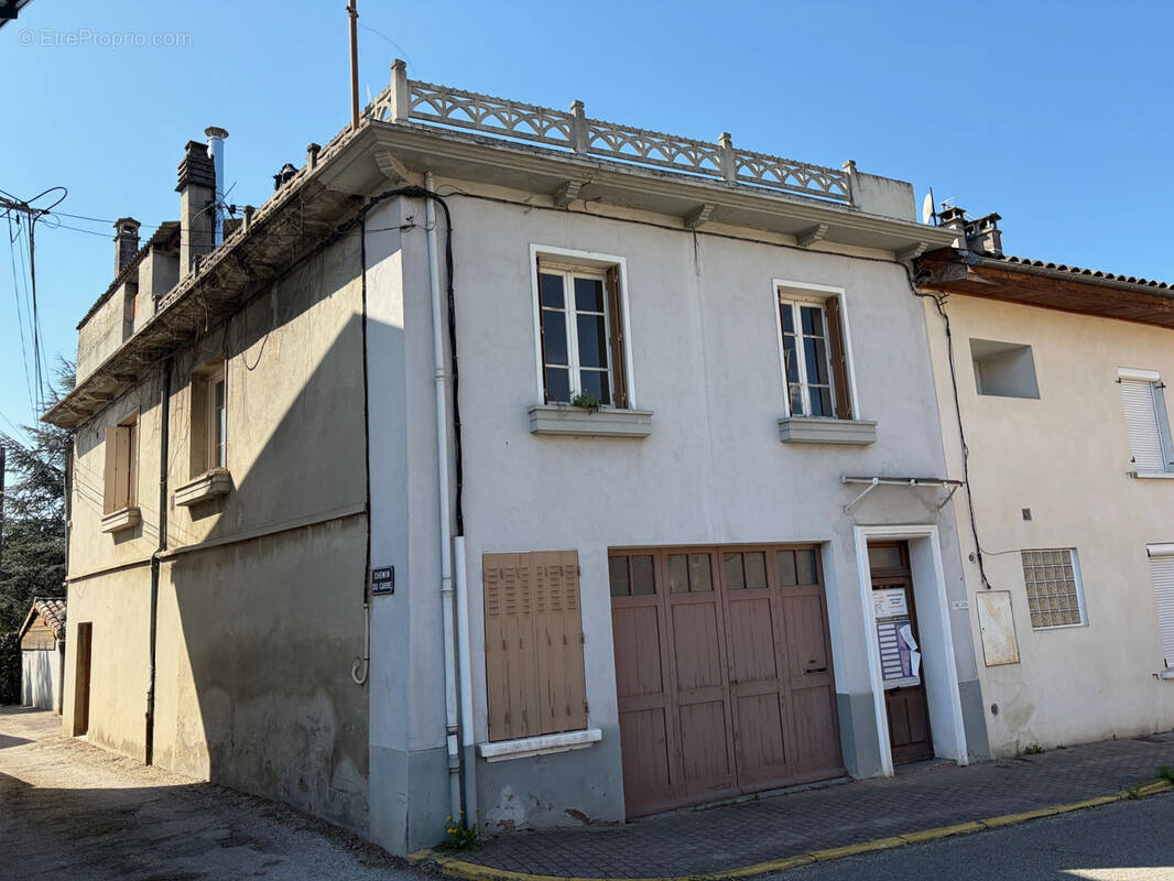 Maison à RUY