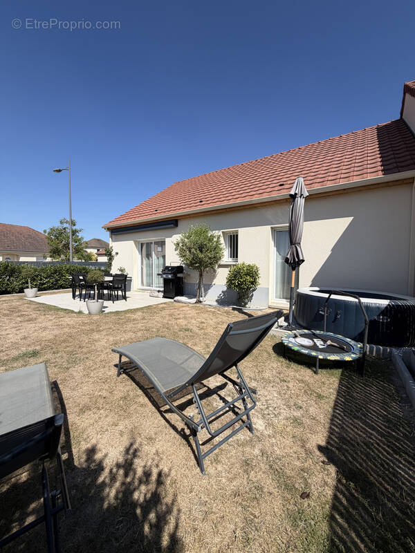 Maison à SAINT-ANDRE-LES-VERGERS