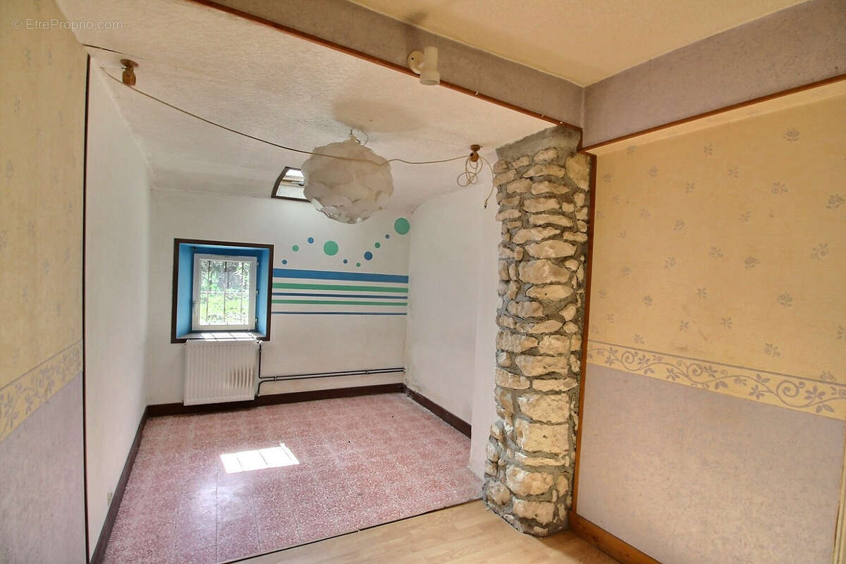 Maison à SAINT-FLORENTIN