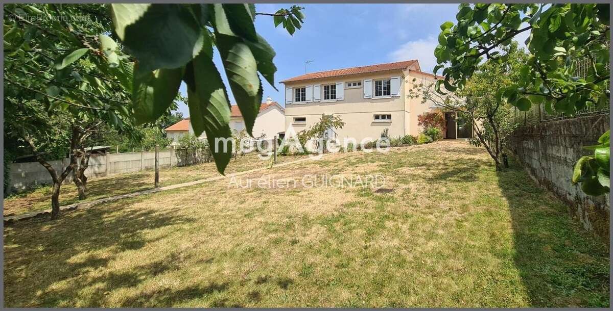 Accessibilité PMR rdc + étage. 3 chambres / jardin - photo 19