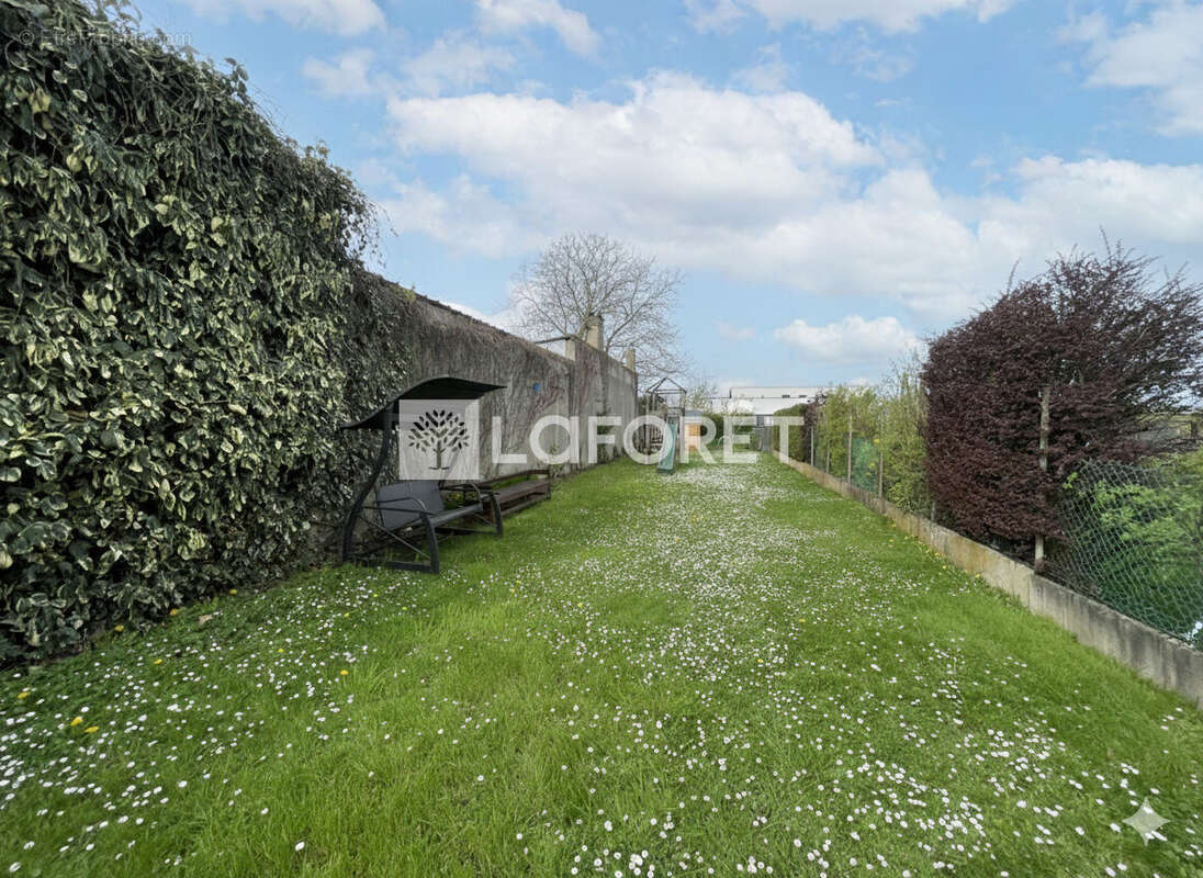 Maison à SIN-LE-NOBLE