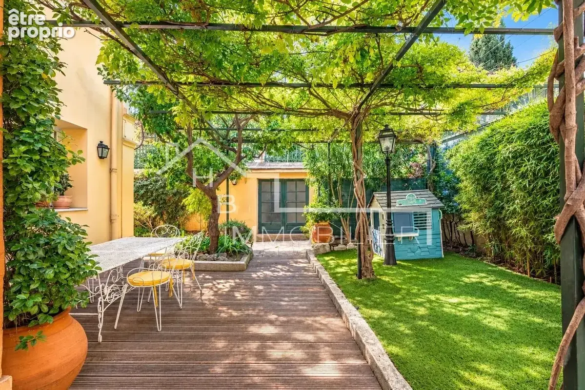 Maison 7 pièces 190 m² à vendre à Nice (06000) - photo 11