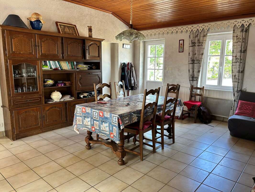 Maison 64 m² à Beauvoir-Sur-Mer  - photo 3