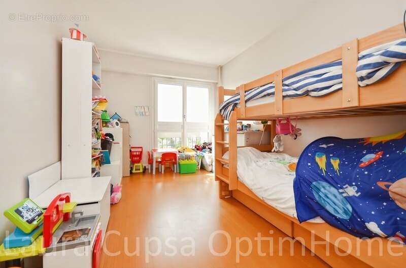 Appartement à BOURG-LA-REINE