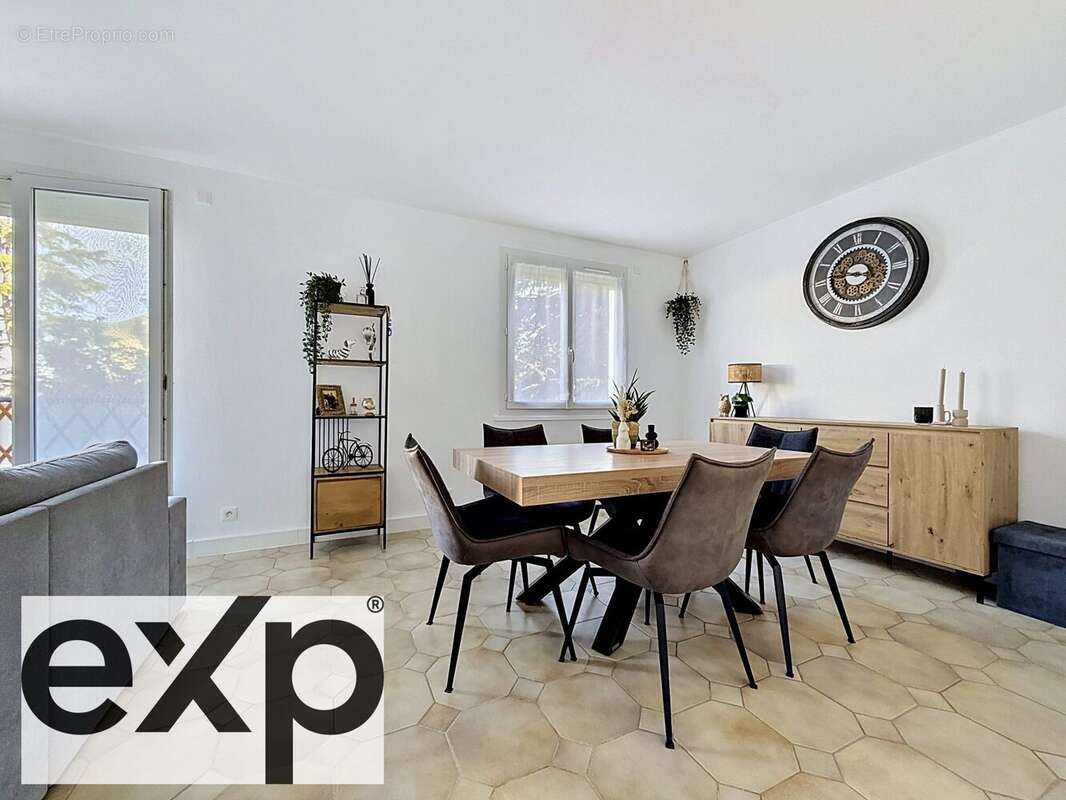 Appartement à SAINT-MARCEL