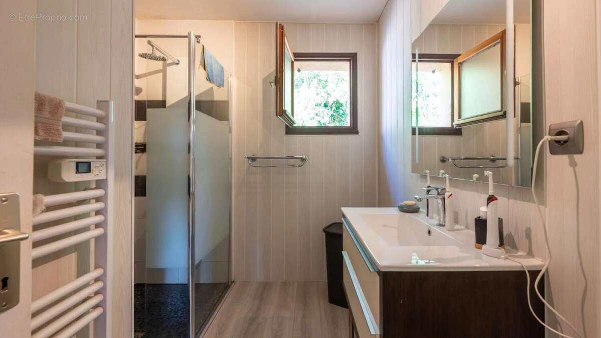 EXCLUSIVITE - Secteur Gourdon - Agréable et fonctionnelle Maison - photo 15