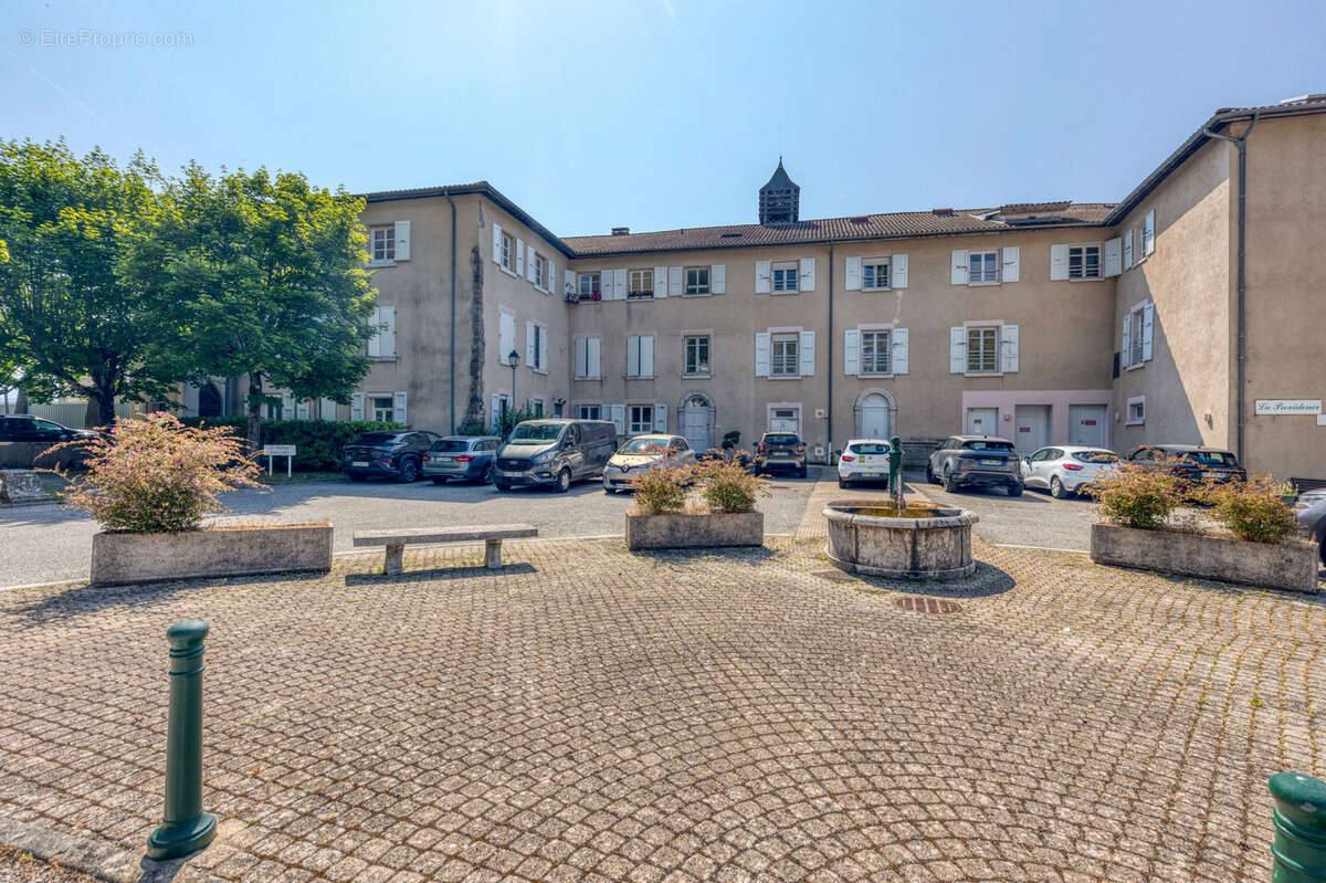 Appartement à CORENC