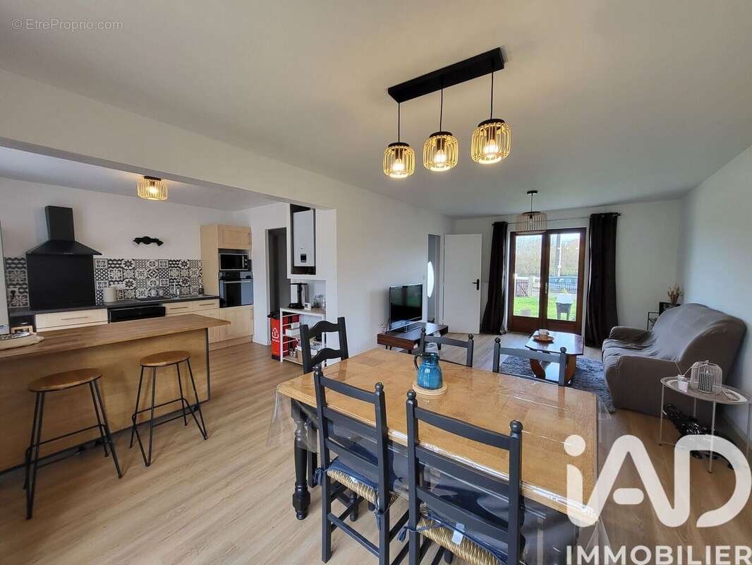 Photo 4 - Maison à SAINTE-GENEVIEVE-DES-BOIS