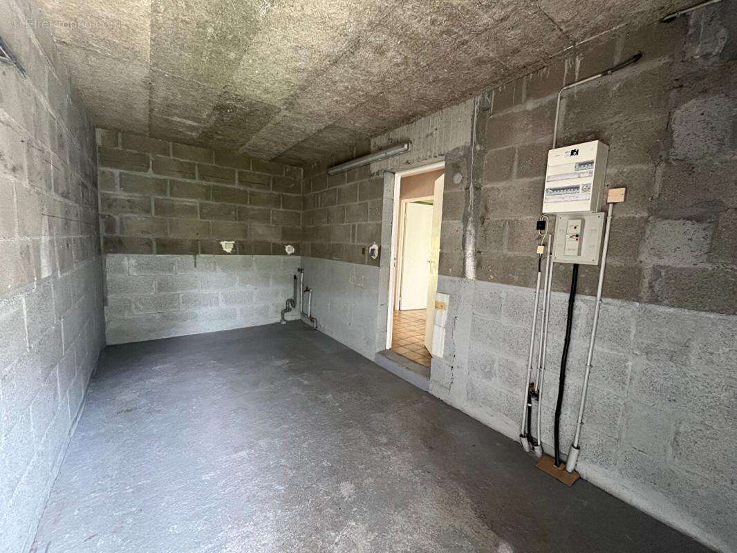 Pavillon 2 chambres proche place Ney - photo 9