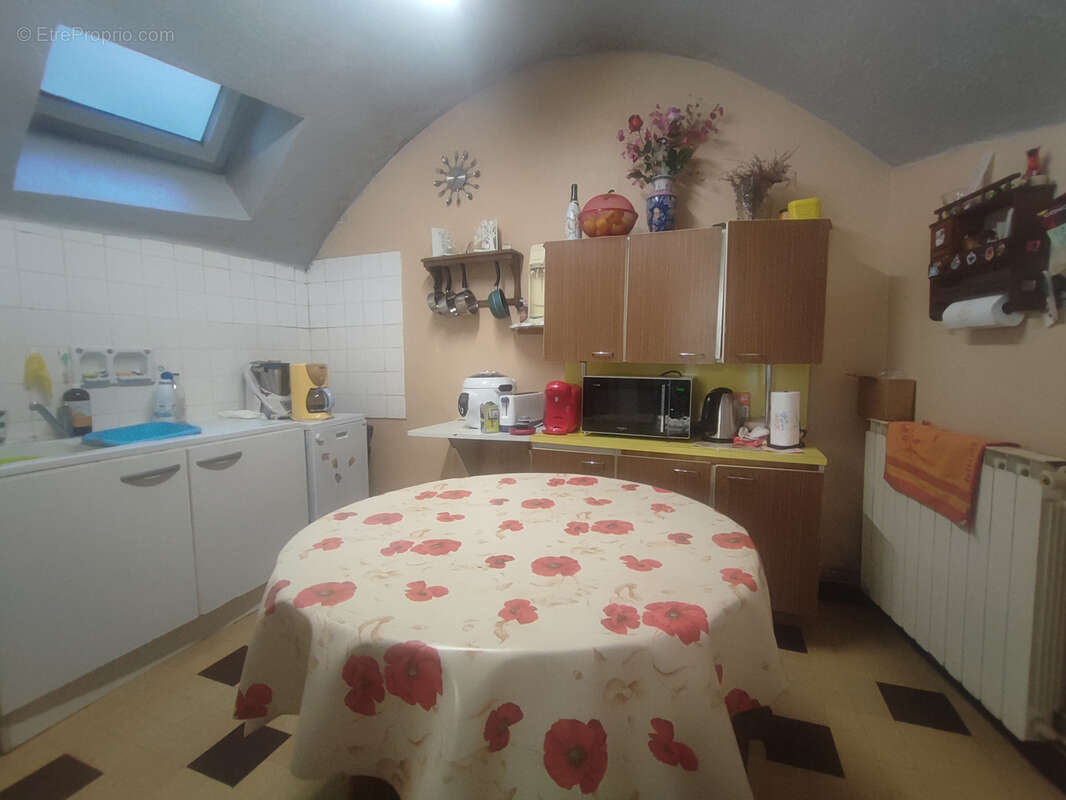 Maison de village à rénover - photo 2