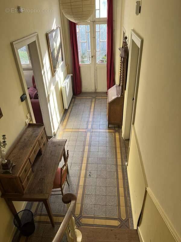 Maison 201 m² à Epernay  - photo 8