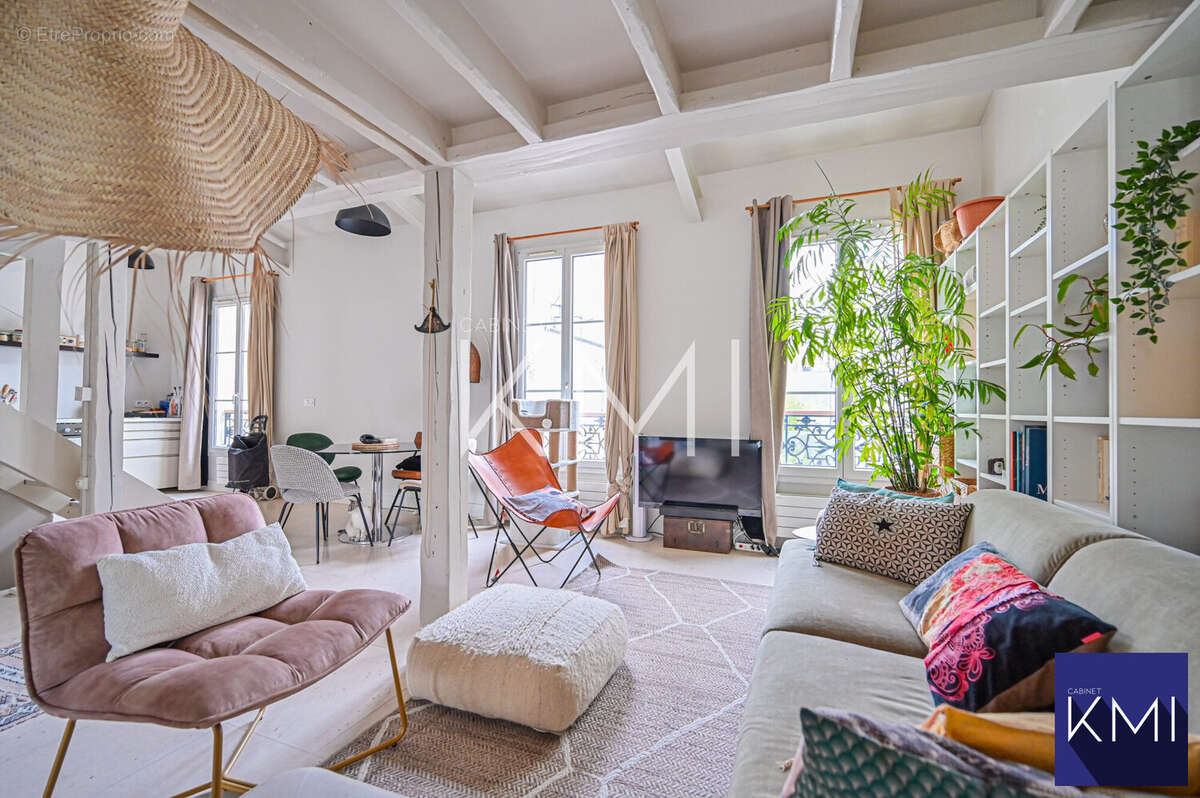 Appartement à PARIS-11E