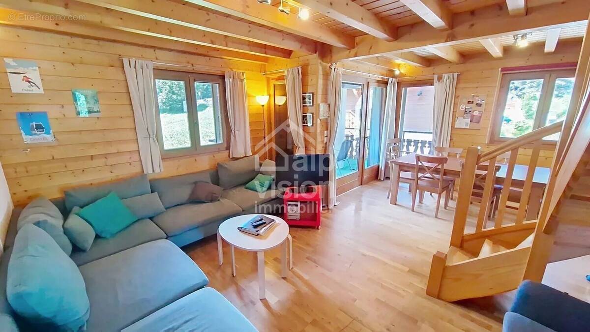 Appartement à CHATEL