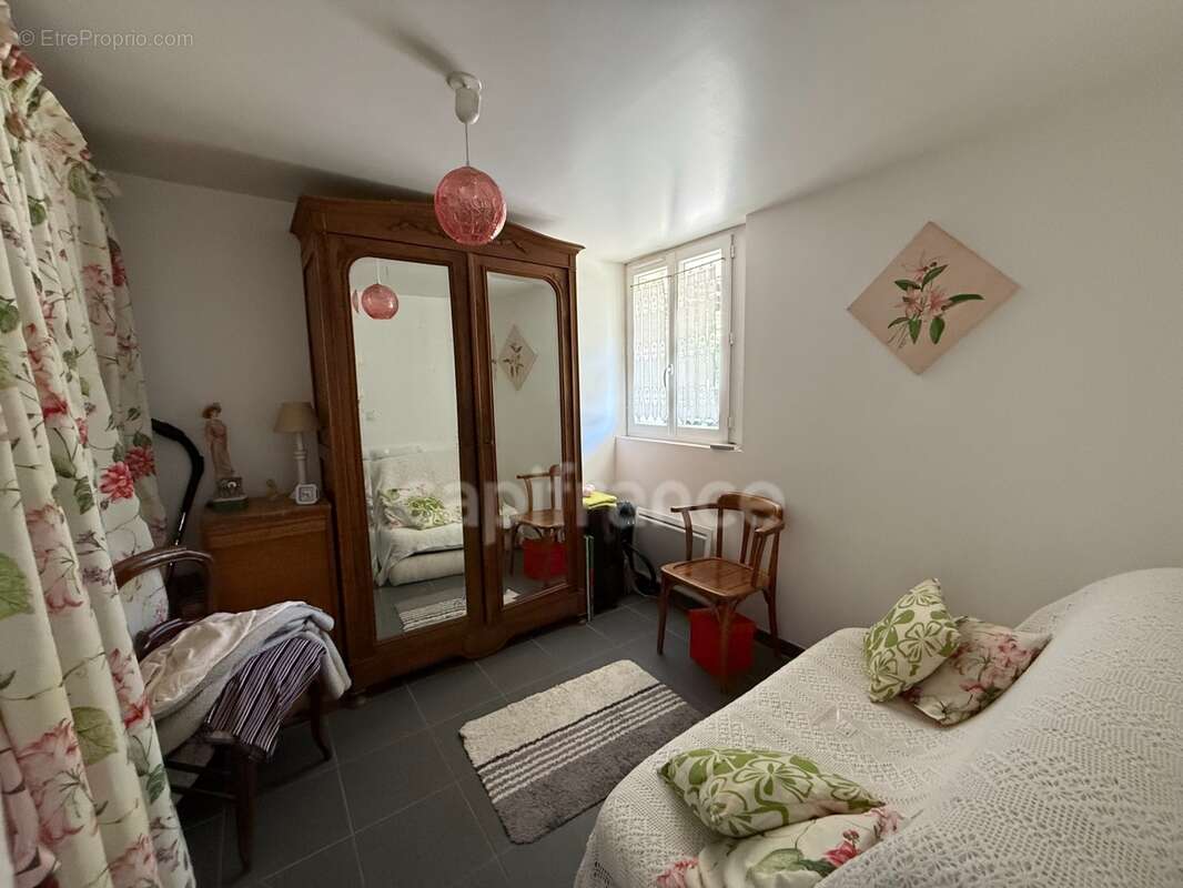 Immeuble à usage locatif sur ARGELES GAZOST (65) - photo 7