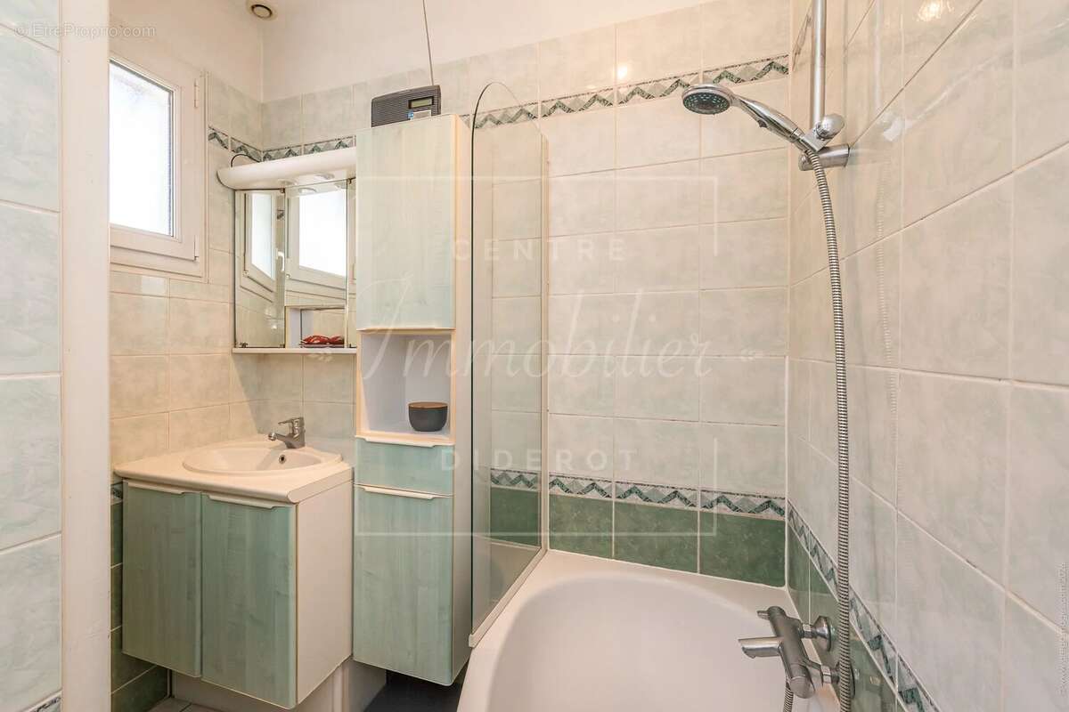 Maison à NEUILLY-PLAISANCE