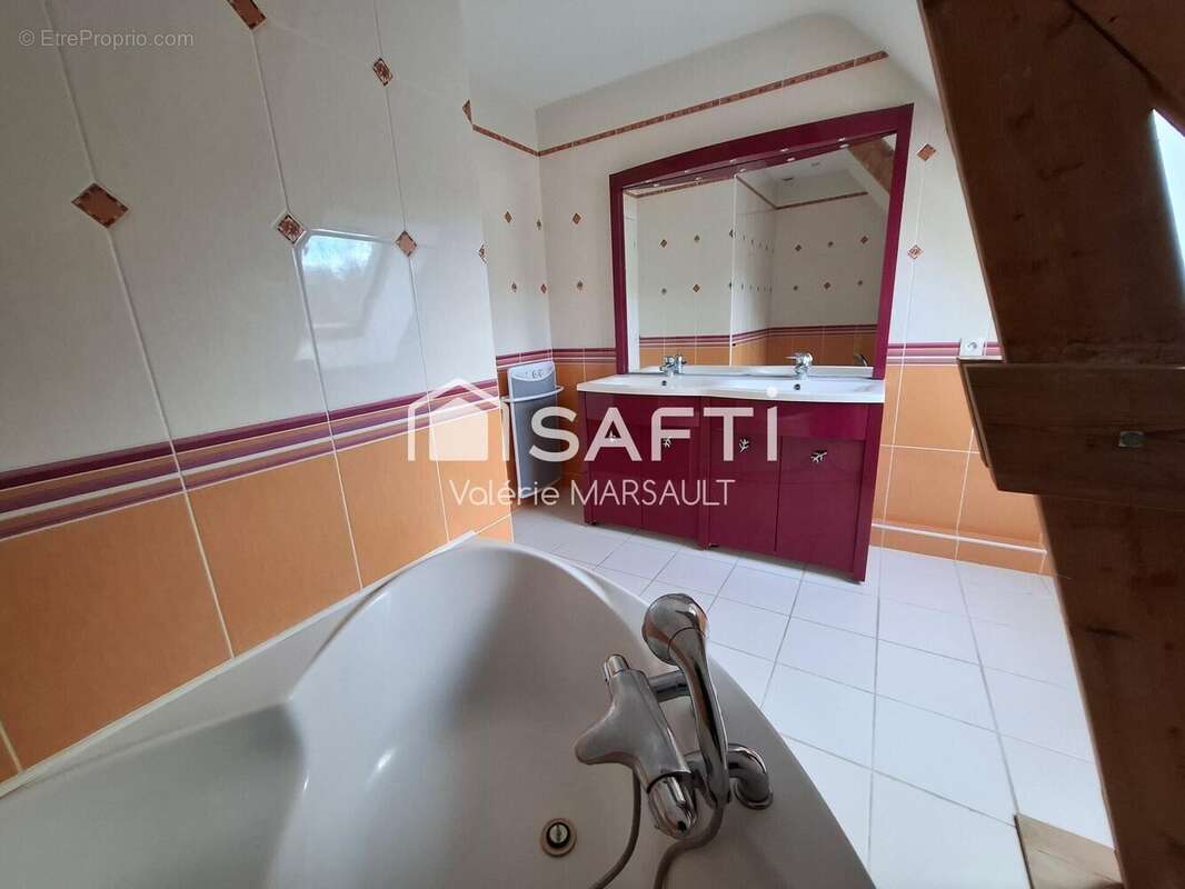 Photo 6 - Maison à LUYNES