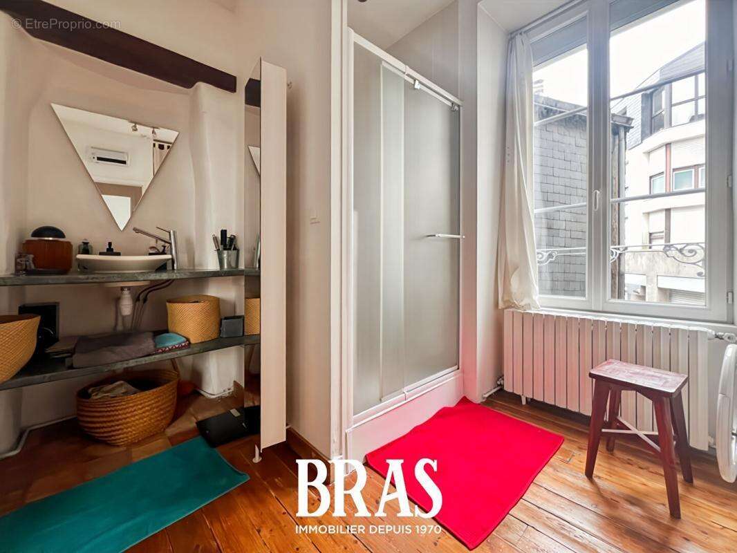 Appartement Vannes 4 pièce(s) 71 m2 parquet et charme - photo 5