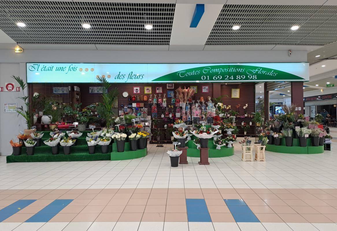 Commerce à VIRY-CHATILLON