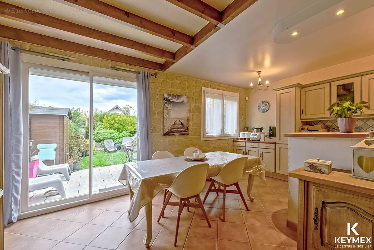 Maison à SAINT-LEU-LA-FORET