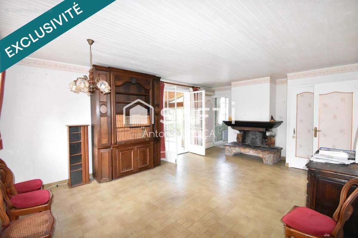 Photo 6 - Maison à ROQUEBRUNE-SUR-ARGENS