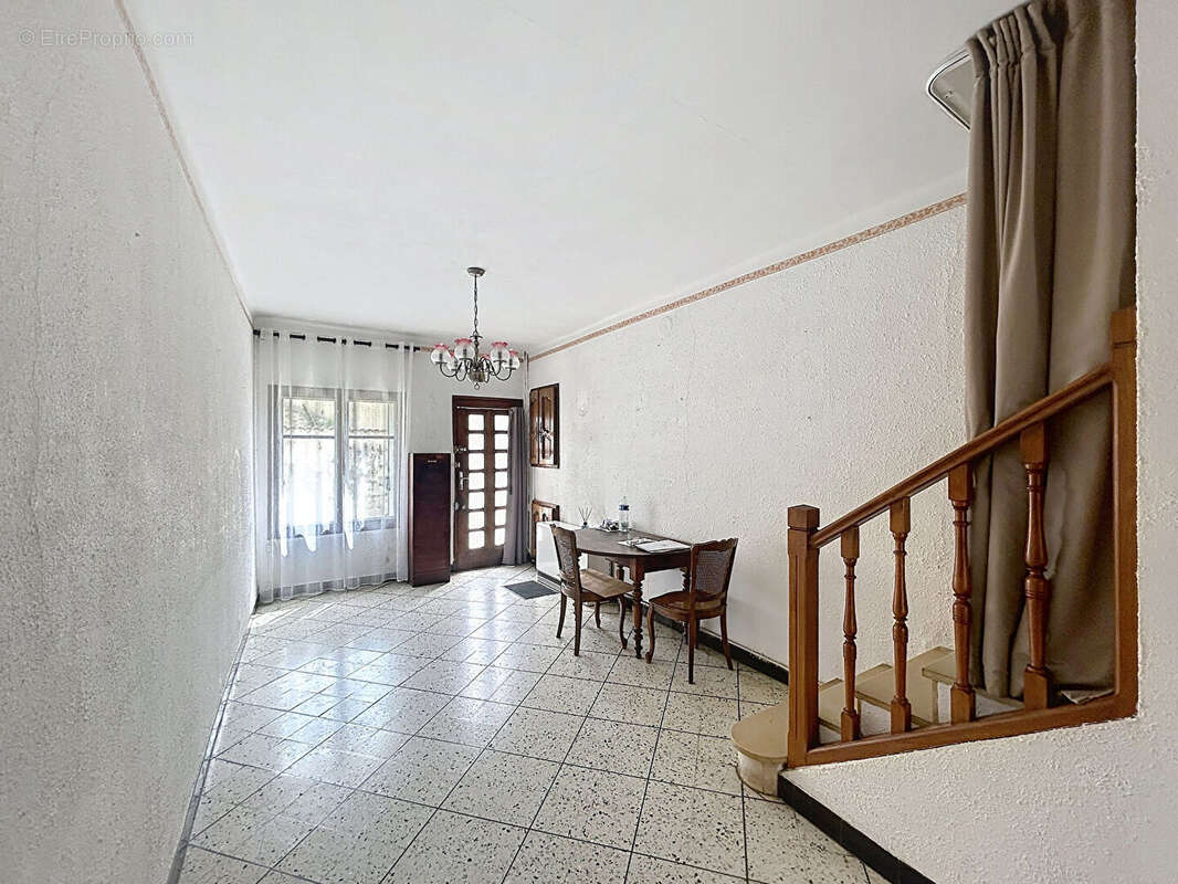 Maison à ORANGE