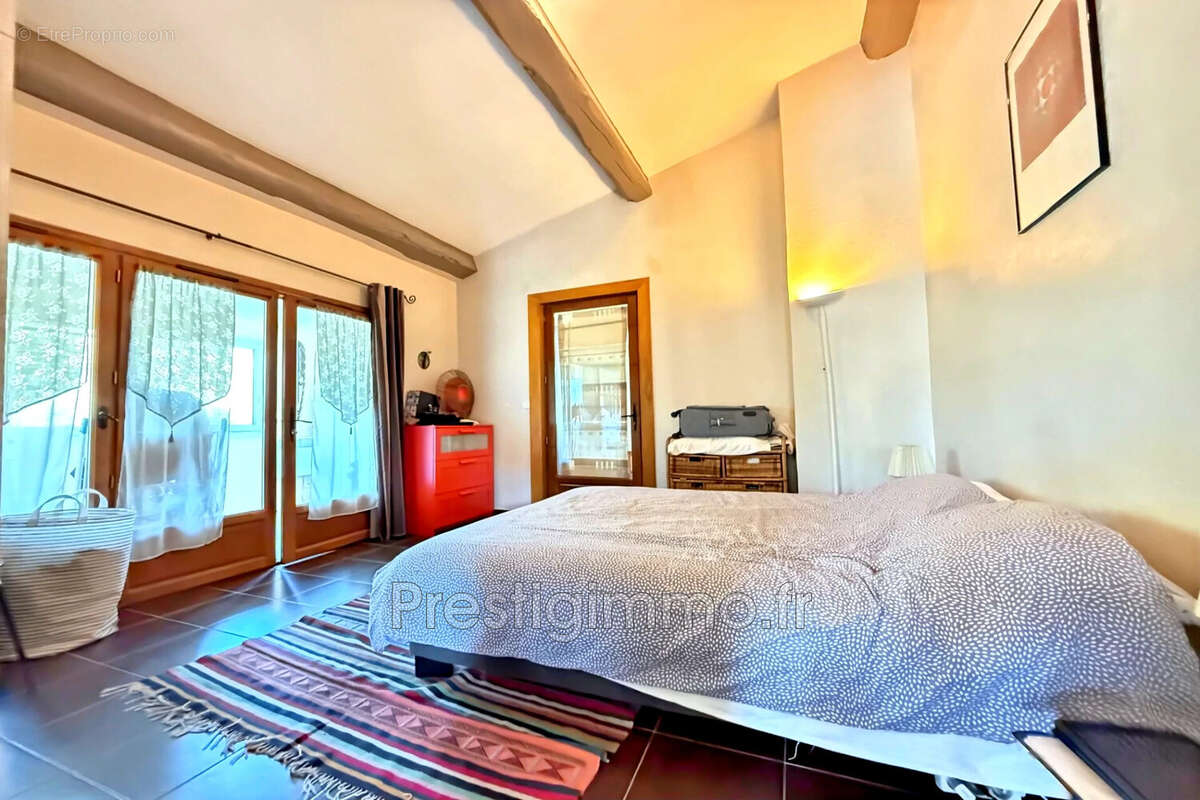 Maison à LA COLLE-SUR-LOUP