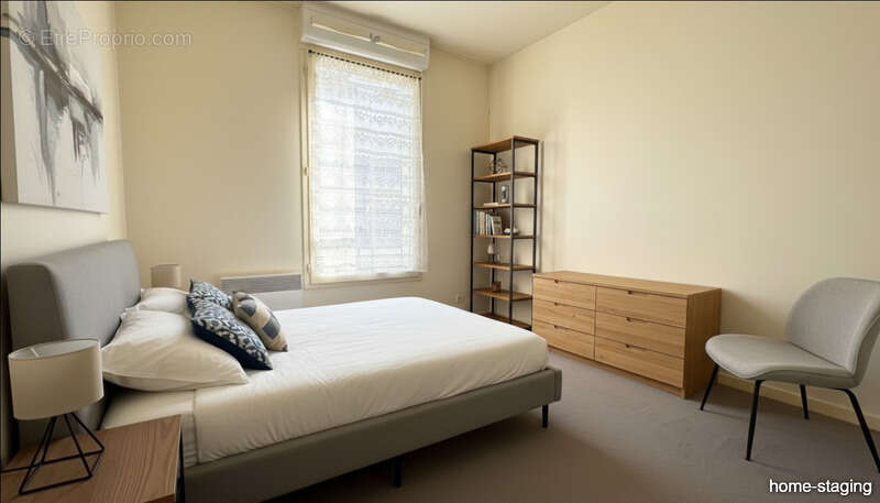 Appartement à SAINT-CYR-L'ECOLE