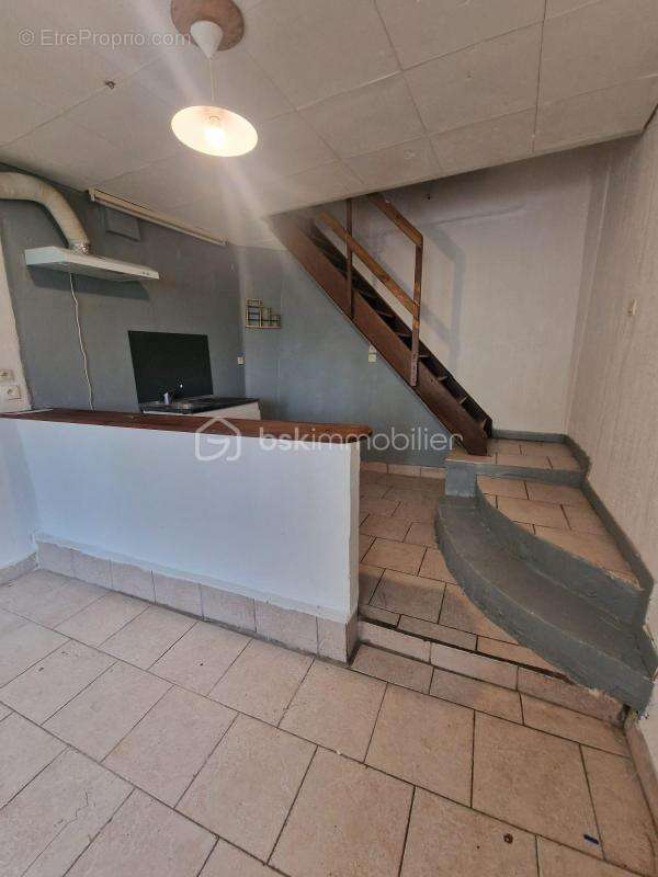 Maison à SAINT-JEAN-DE-BARROU