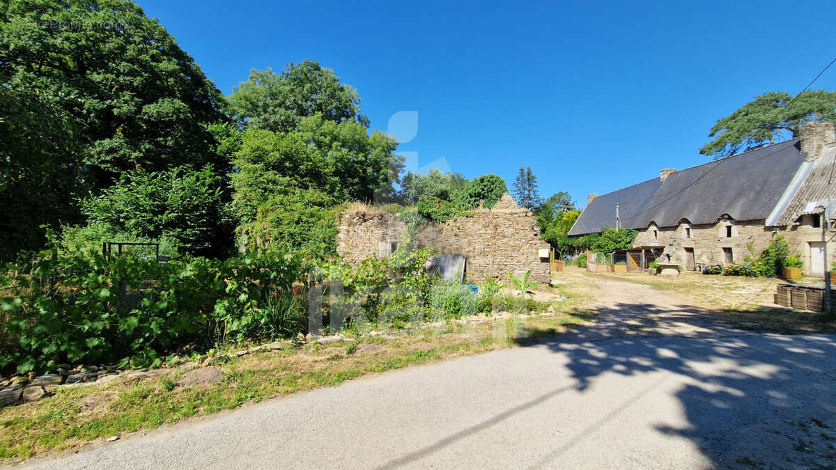 Ensemble de longères à rénover - photo 3