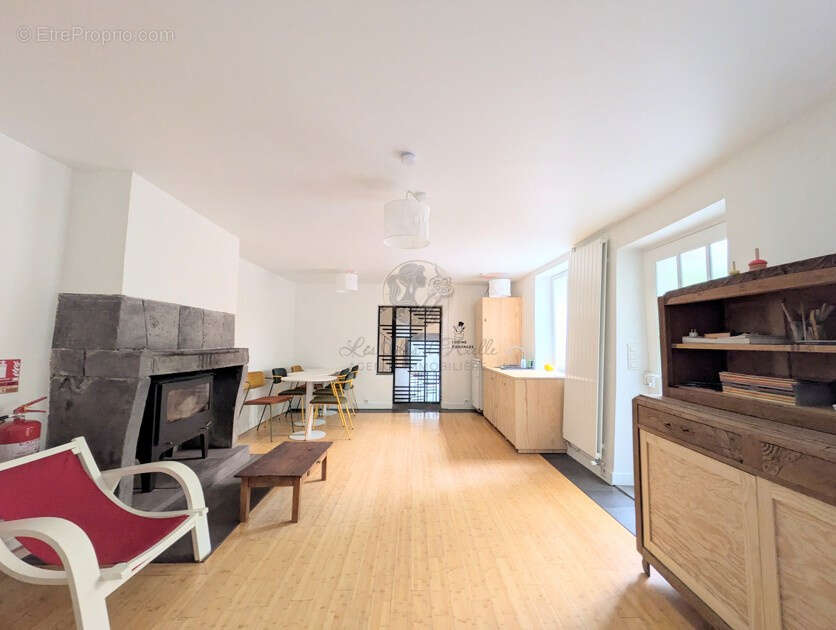 Maison à CLERMONT-FERRAND