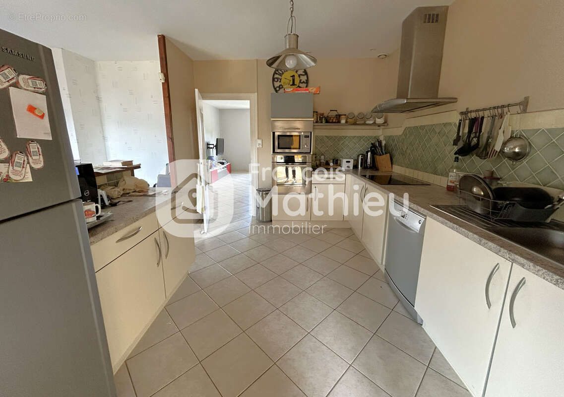 Appartement à VILLARS-LES-DOMBES