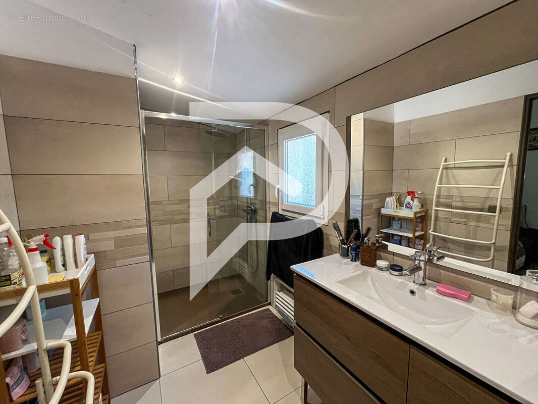 Maison à SAINT-CYPRIEN