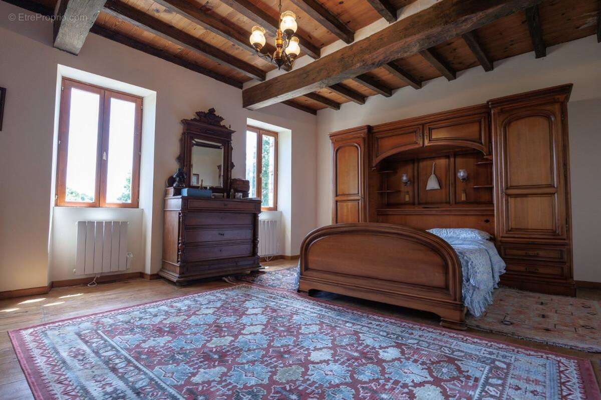 Maison à LAMOTHE-CUMONT