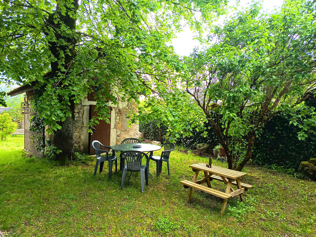 Maison à CULOZ