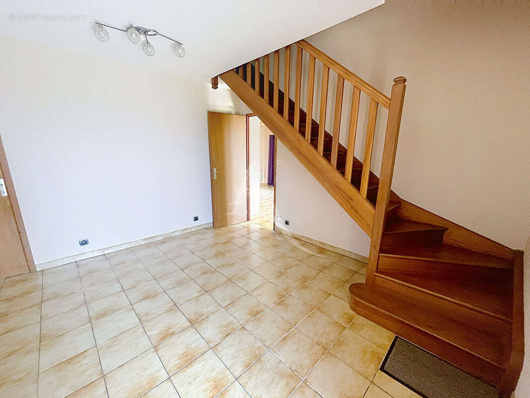 Maison à PRAYSSAC