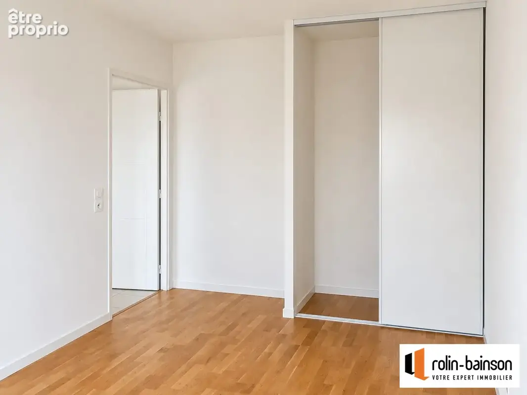 Appartement 2 pièces 40 m² à vendre à Villeurbanne (69100) - photo 3