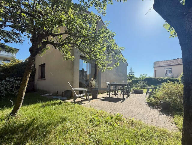 Maison à PORTES-LES-VALENCE