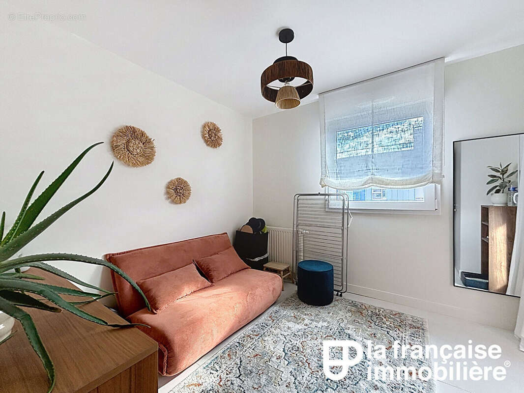 Appartement - Rennes - Vélodrôme - 3 pièces - 66.74 m² - Balcon - Garage - Sud-Ouest - photo 8