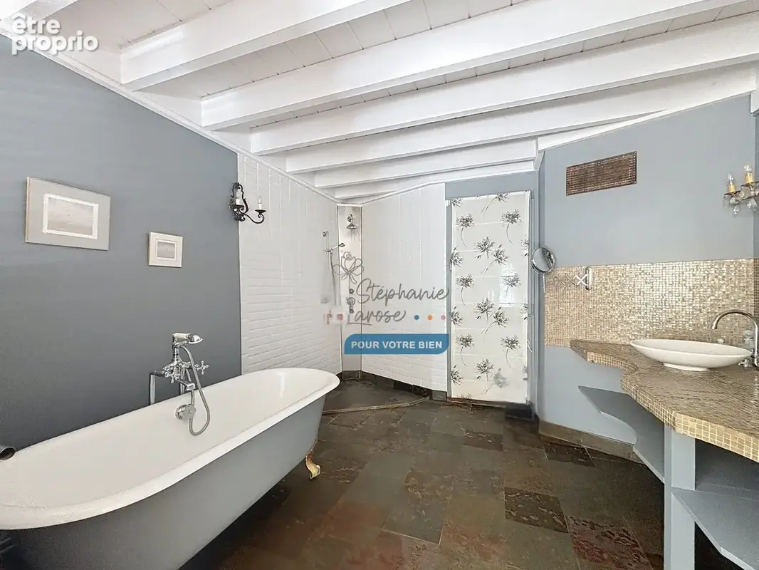 Maison 250 m² à Noiseau  - photo 8