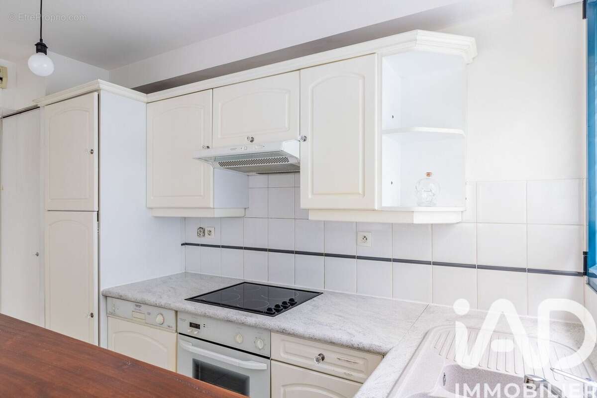 Photo 8 - Appartement à SAVIGNY-SUR-ORGE