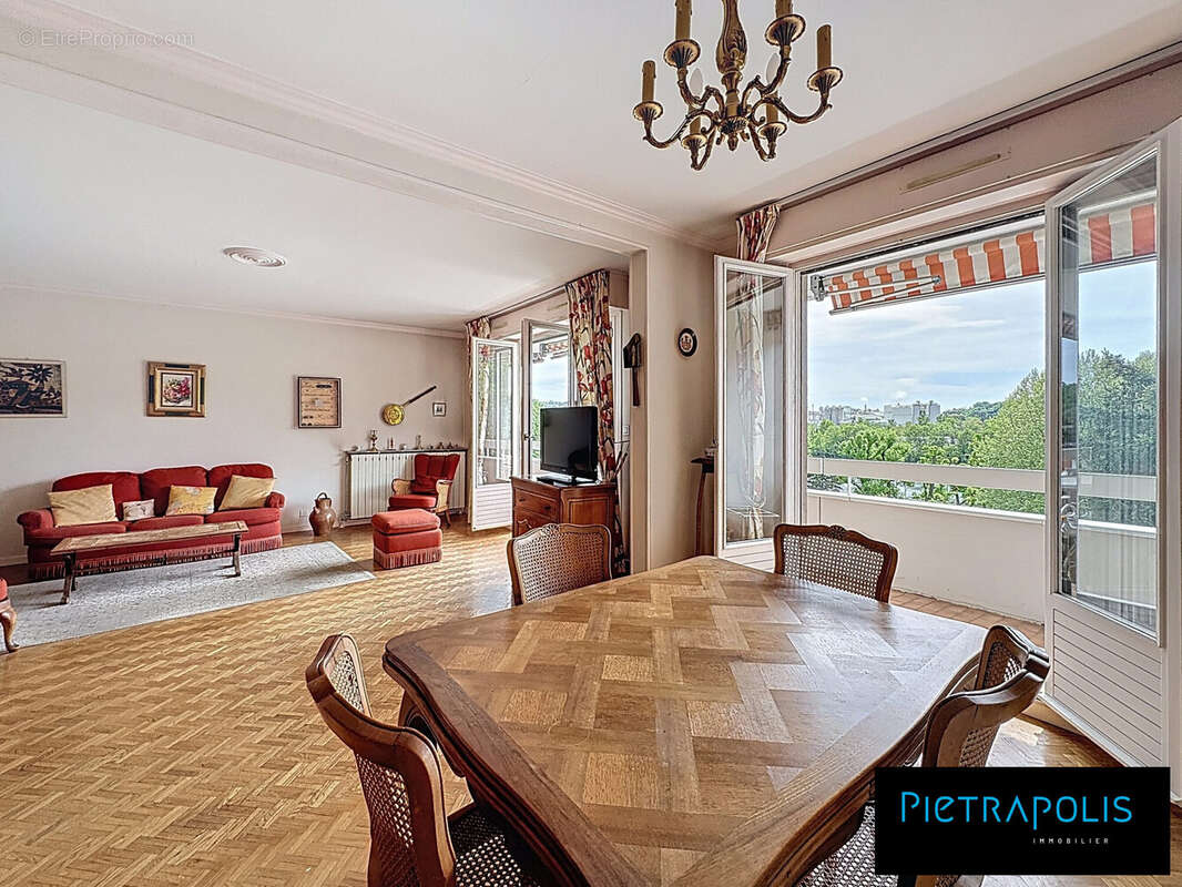 Appartement à FONTAINES-SUR-SAONE