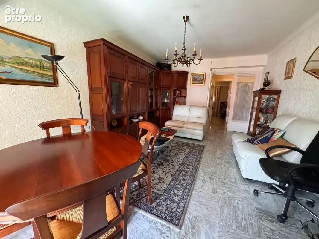 Appartement À Vendre - photo 2